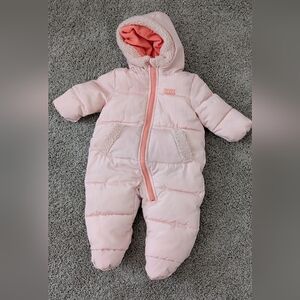 DKNY Girls Light Pink Baby Footie Size 3-6 Months